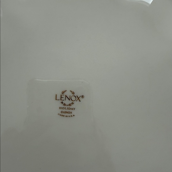 Vintage Lenox Holiday Serving Dish Made in USA - Picture 2 of 4